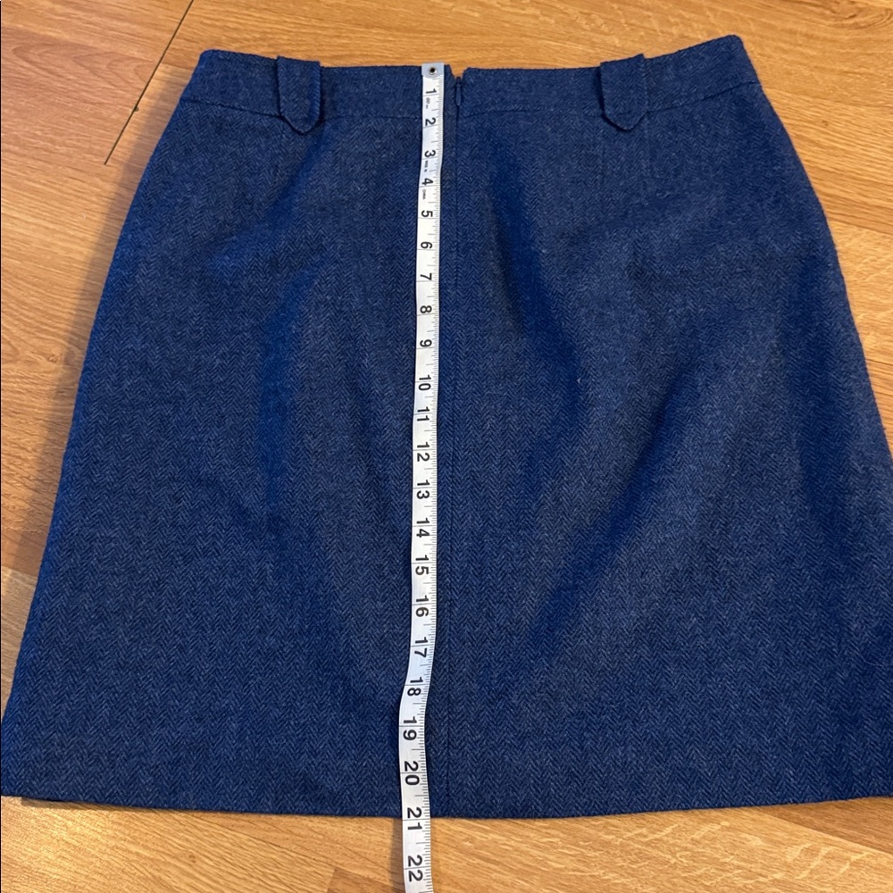 EUC Talbots fully lined wool skirt blue SZ 8 career wear - Picture 7 of 10